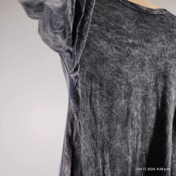 Distressed "WORLD TOUR" black grey grunge‎ shirt dress or nighty oversized - Picture 3 of 8